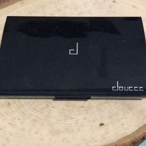 Doucce Eyeshadow - Gold / Bronze (C6)